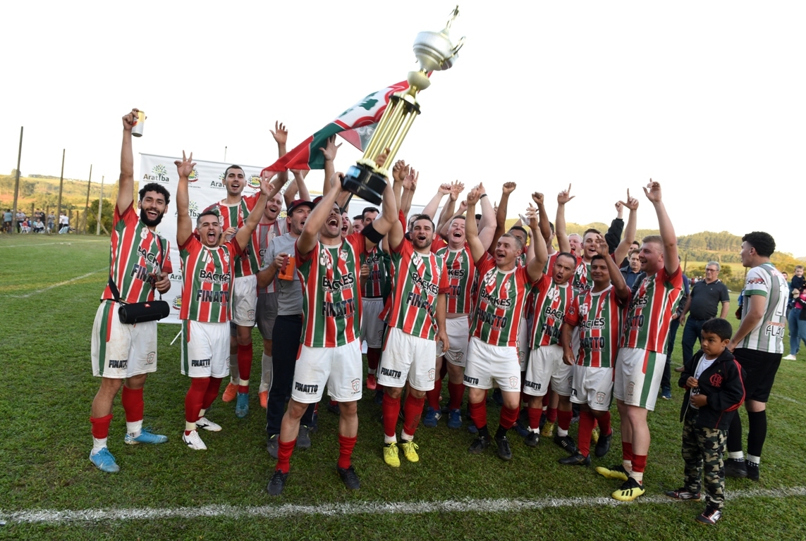 Aratiba conhece os campeões do municipal de campo séries A e B