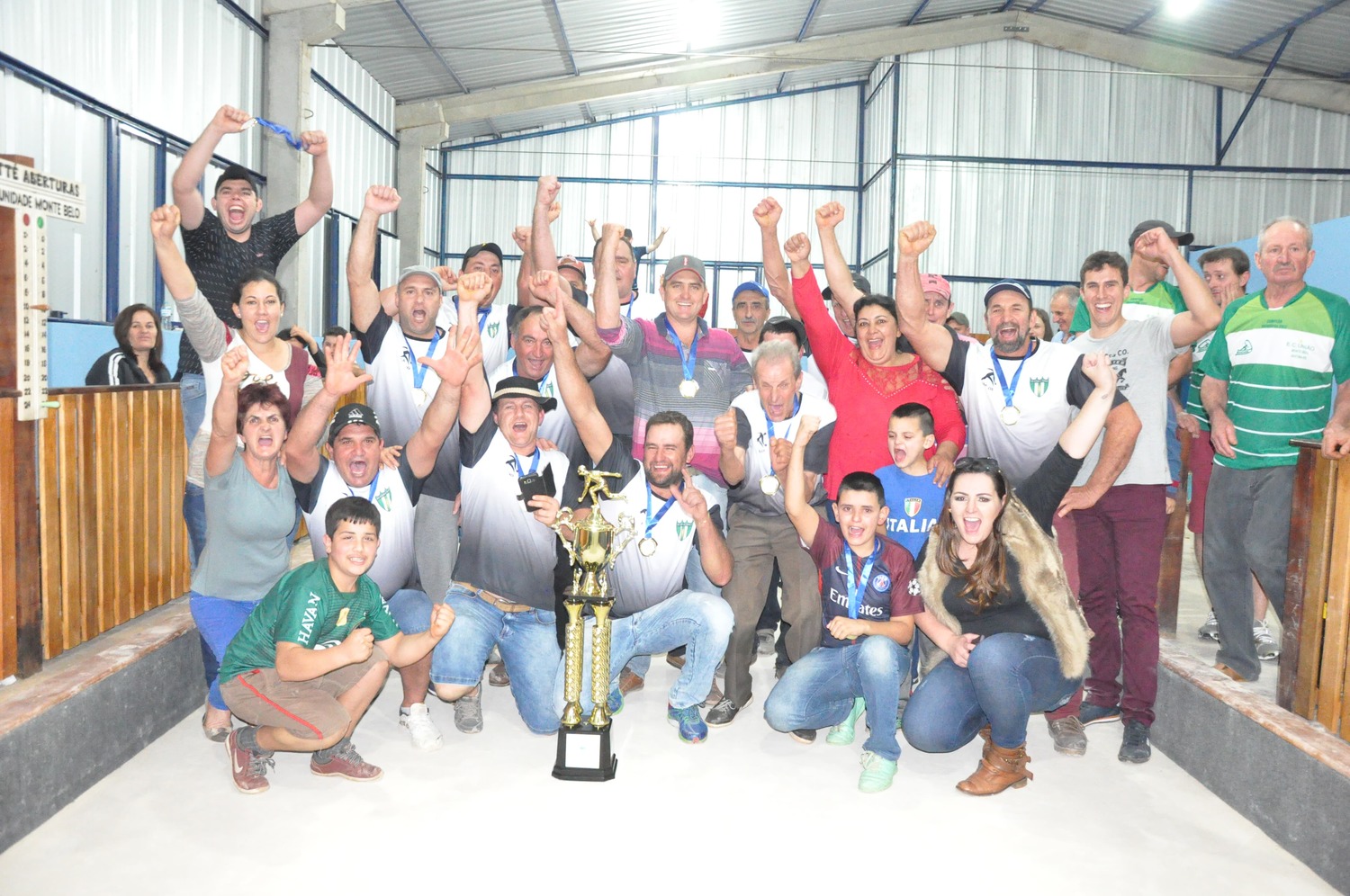 Conhecidos os bochófilos que se destacaram no Campeonato Municipal de Bochas 2018.
