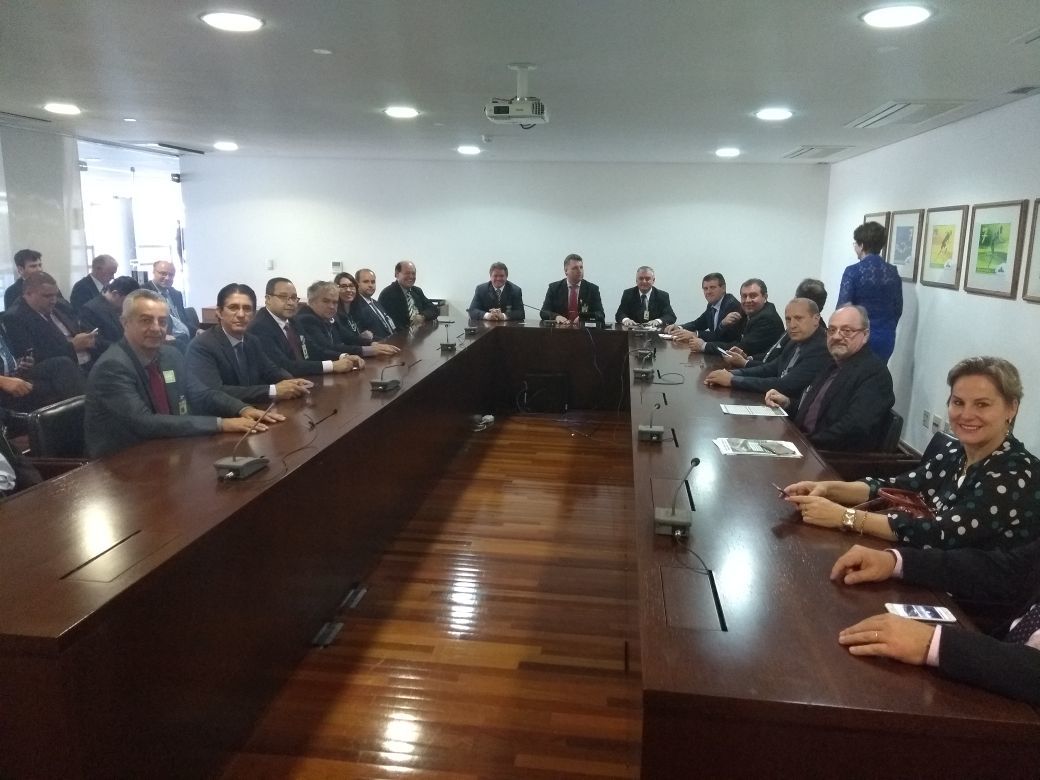 O Prefeito de Aratiba Guilherme Eugênio Granzotto fez um balanço dos primeiros 16 meses de governo nesta quinta-feira (10) após seu retorno de Brasília.
