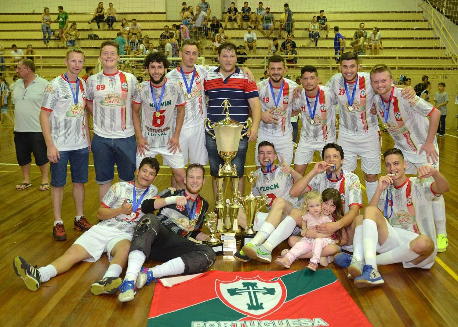 Aratiba conheceu os campões do futsal 2017